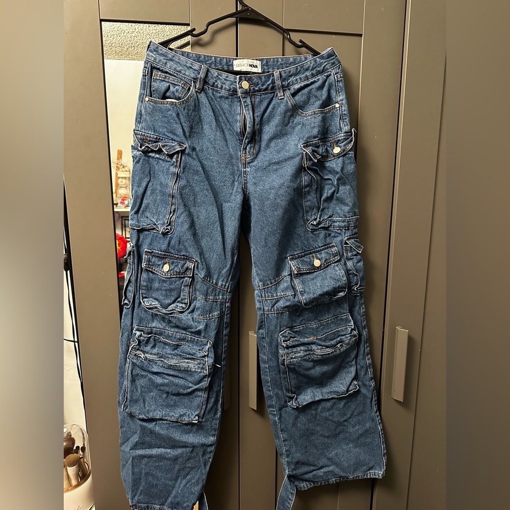 Billie cargo jeans from fashion nova